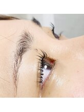 ウチニィ(uchiny)/30分まつげパーマ