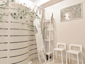 ココシャルマン 渋谷(COCO charmante)/メイク直し・待ち合いスペース