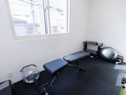 Atelier Ease【整体×ピラティス×筋トレ】の写真