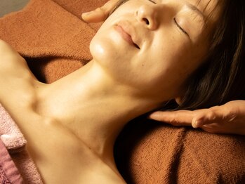 ミロク(miroku)の写真/疲労感・けだるさ解消!【女性限定オイルトリートメントコース(アロマの香り付き)80分¥6500】で深い癒しを♪