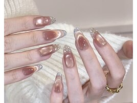 大人ガラスフレンチネイル