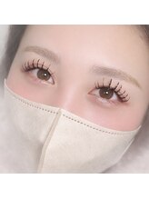 アイラッシュアンドネイル リリィ(Lily)/大人気☆束感マツエク