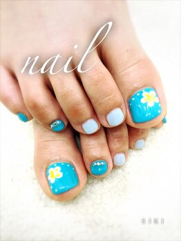 シキ(SIKI)/花柄フットネイル