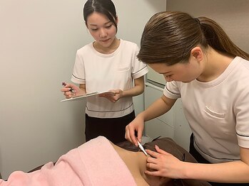 エイミー 梅田茶屋町店(ei-me)/【脱毛サロン/脱毛】研修会あり