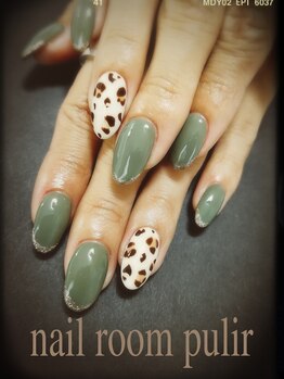 ネイルルーム プリル(Nail Room pulir)/