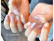 プルースラウンジ トウキョウ(Plus Lounge TOKYO)/マグネット×乳白色ネイル♪