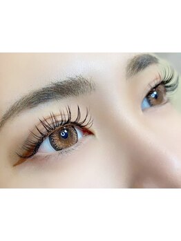 ボリュームのある目元にしたい