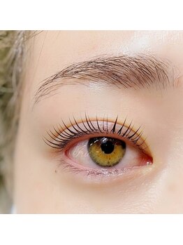 アイリー 本厚木店(Irie)の写真/自まつ毛が伸びたような仕上がり♪トレンド感ある目元ご提案♪LEDエクステ・フラットラッシュなど種類豊富