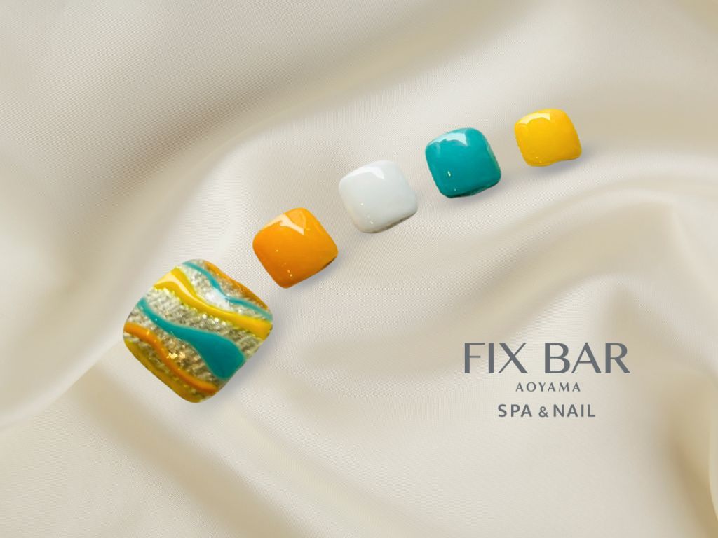 2025年-2026年冬トレンド】ターコイズブルー フットのネイルデザイン集