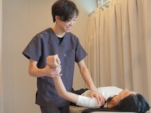 りんどう鍼灸整骨院/巻き肩、姿勢改善、姿勢矯正