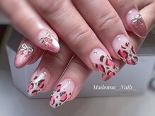 マドンナ ネイル(Madonna Nails)/