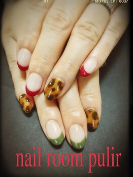 ネイルルーム プリル(Nail Room pulir)/