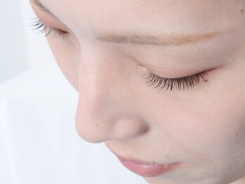 スタイルバイアンバー(style by Amber)/パリジェンヌラッシュリフト