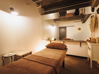 リラクゼーションアンドビューティー コウ(Kou)/【トリートメントルーム3】