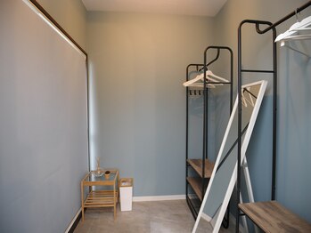 Nピラティス 横浜店/更衣室も広々清潔な空間!