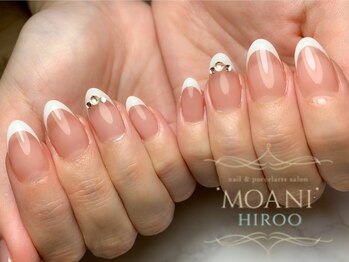モアニ ヒロオ 渋谷店(MOANI Hiroo)/上品な白フレンチ