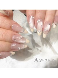 ホロお花 フレンチネイル
