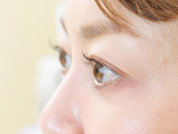 ミニョンアイラッシュ(mignon eyelash)/