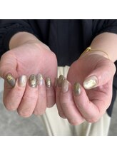 ロカネイルズ(roca nails)/gold , natural 