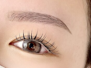 ルクール(LE COEUR)の写真/《一席だけの上質空間》眉×まつげを同時にデザインする贅沢ケア♪短時間でも仕上がりの差を実感できる◎