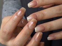 エティル(Etel atelier)/ピンクネイル/淡色