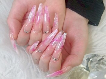 キューティプティ新宿の写真/折れた爪・深爪も自信が持てる指先に！長さだしチップ・スカルプで理想のネイルへ☆