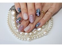 ネイルサロンスクール ビュートバタフライ 町田店(BEAUT BUTTERFLY)/ハイビスカスのハワイアンネイル