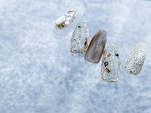 ネイル アウラ(Nail a.ula)/2020/8.9月 大理石 シェルミラー