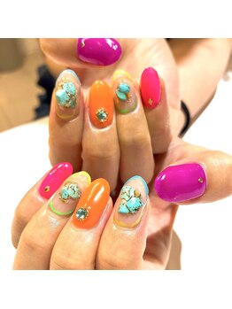 アヤネイルズ アンド アイラッシュ(AYA NAILZ.&Eyelash)/夏サキドリ!ネイル
