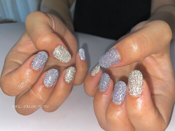 チュチュ(tutu)/フラッシュネイル