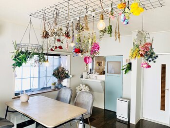 ナンバーナイン(No.9)/手作りのドライフラワー