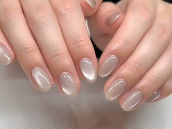 イブ バイ セブンルックス 上野御徒町店(eve by 7LOOKS)の写真/爪が短い・折れてしまった…そんな方にも◎ショートネイルでも爪の形を最大限キレイに魅せます!