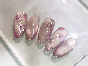 ドナ シェリダ(Dona Cherida)/上品可愛いを叶える定額ネイル