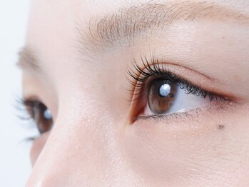 スタイルバイアンバー(style by Amber)/パリジェンヌラッシュリフト