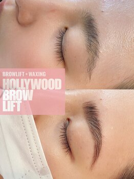 ネイルサロン R/美眉ハリウッドブロウリフト45