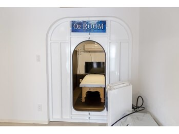 オブライフ(OF LIFE)/Bed in 酸素ルーム 