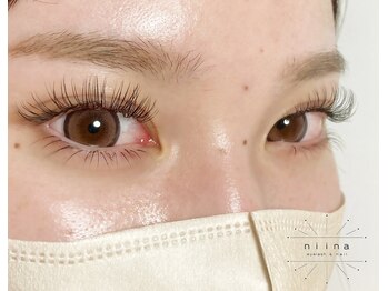 ニーナ(niina)/ぱっちりフラットラッシュ140本