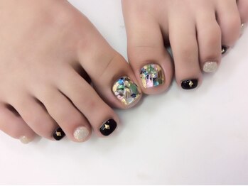 ジャスミンネイル(Jasmine Nail)の写真/【ハンドフット同時施術可能☆（要問合せ）】お洒落な大人女子は足元から！足先まで綺麗にして気分もUP♪