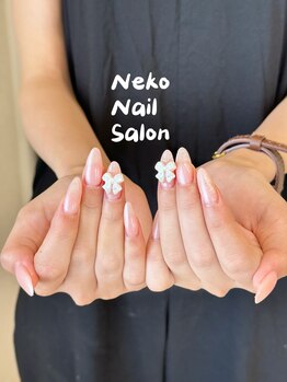 ネコ(Neko)/ちゅるん キラキラ ピンク