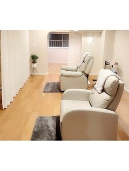 クリアーズ カグラザカ(CCLEAR'S KAGURAZAKA)/お席は2席◎同時施術も可能　