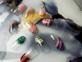 ピーコックネイル