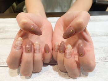 ネイルアルケー(Nail ARCHE)/ぷっくりミラーチェック