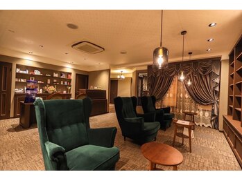 マリーローラン グレース/広いエントランス