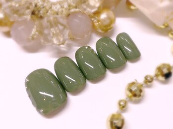 ネイルアンドアイラッシュ ブレス エスパル山形本店(BLESS)/秋の定番カーキ！