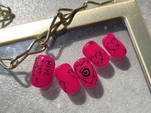 つめノさき/ハートのアートネイル