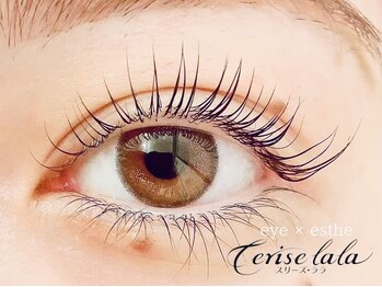 スリーズララ(Cerise LaLa)/