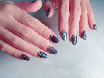 アズマヤ ネイルズスタジオ(azumaya nails studio)/