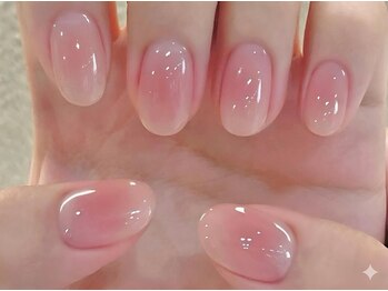 ラジュルネ(nail&eyelash La journee)の写真/「派手すぎない可愛さ」を追求！SNSで大バズり中のショートネイルで指先を彩りませんか？