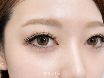 ビーステラ 東急百貨店たまプラーザ店(B-STELLA)の写真/柔らかく軽い付け心地が魅力!【フラットラッシュ100本¥6280~】ナチュラルだけど印象的なキュートeyeに♪