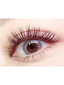 ボリュームのある目元にしたい